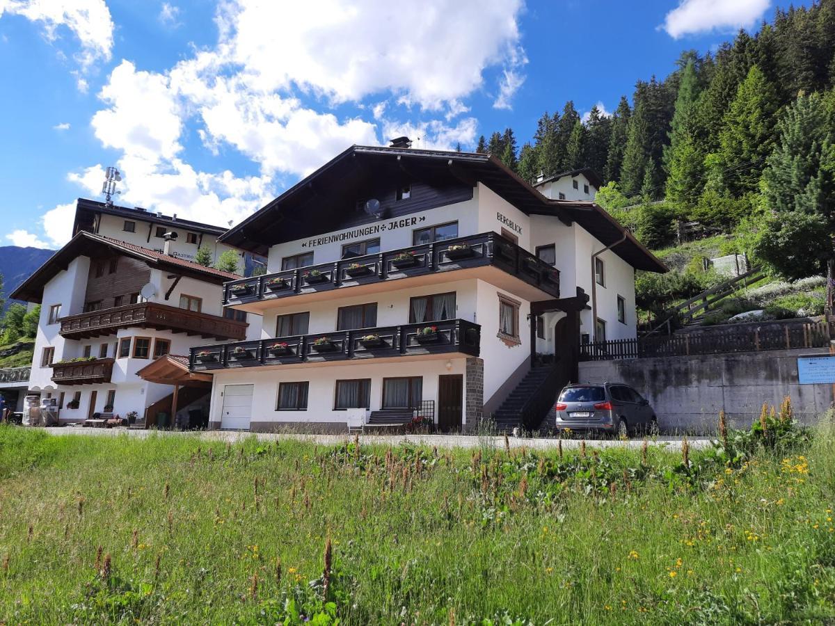 Haus Bergblick Apartamento Spiss Exterior foto